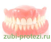 полиуретановые или нейлоновые зубные протезы