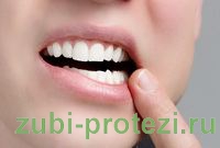 устаревает ли протезирование зубов?
